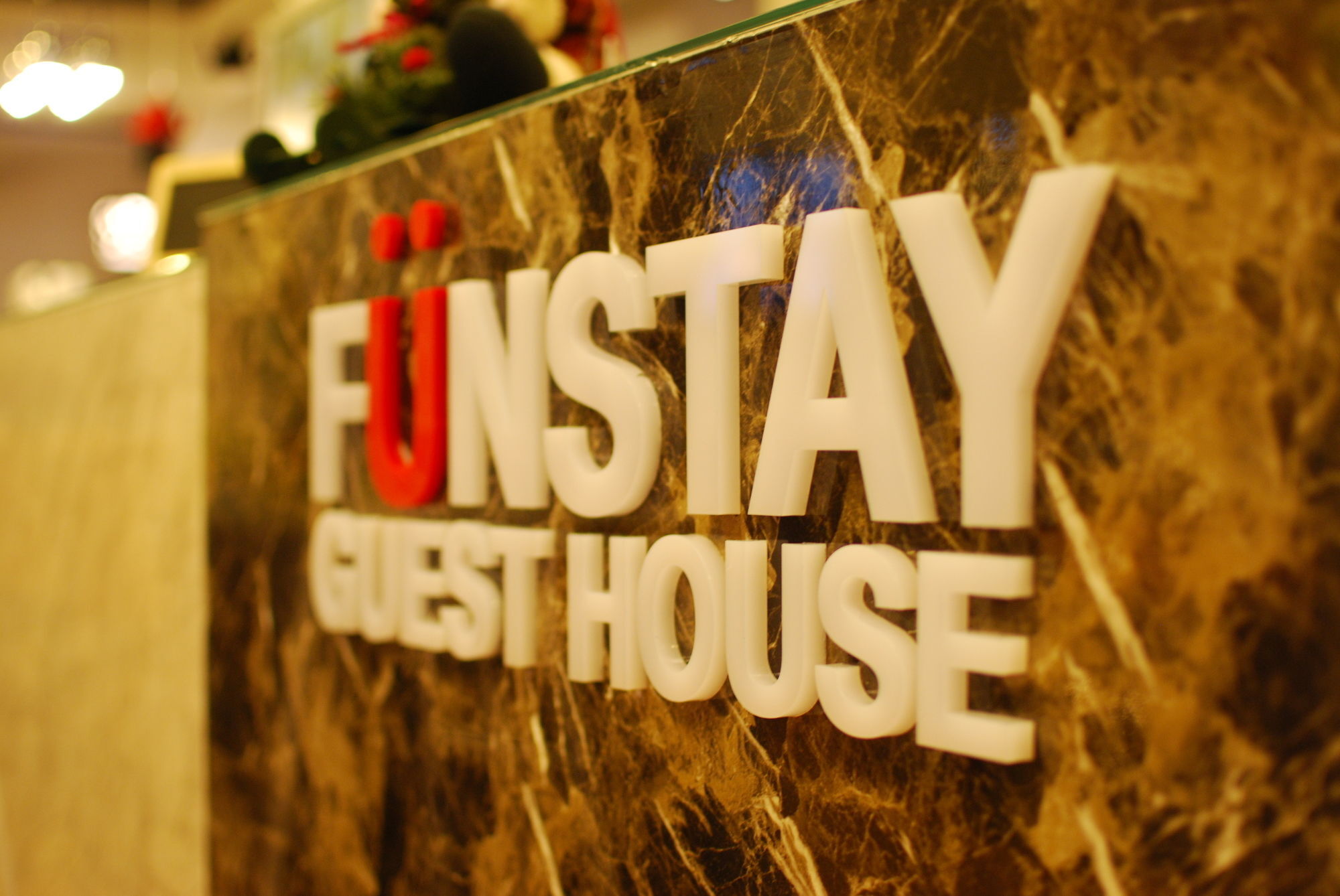 Funstay Wisma tamu 2*